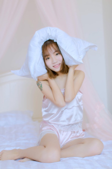 男男小黄车高速车藤蔓